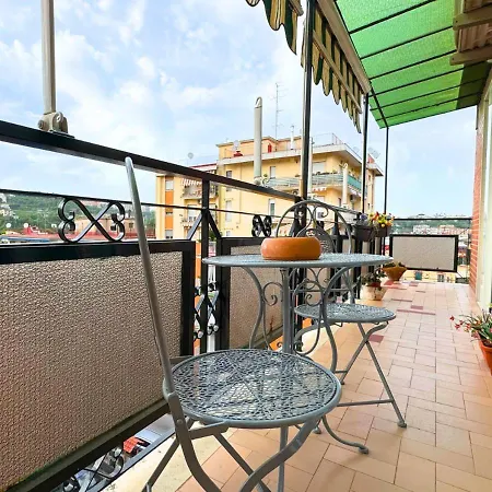 Metro Materdei - Casa Al Quinto Piano E Wi-fi A 2 Passi Dalla Metropolitana Apartment *
